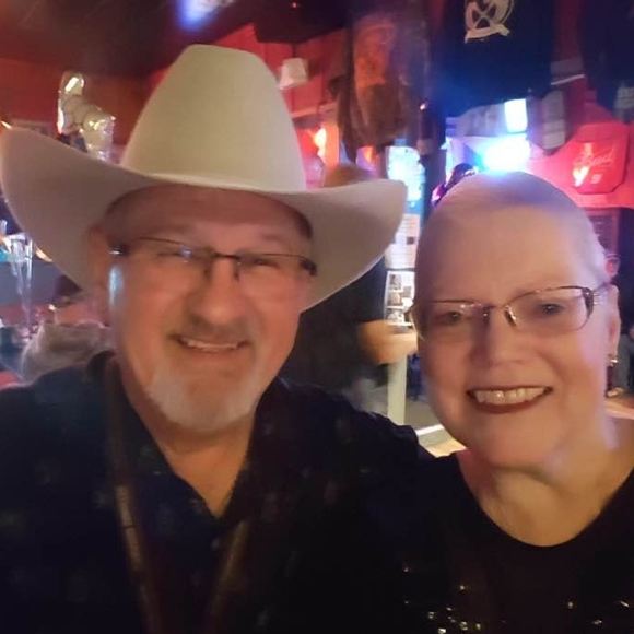 Meet your Posher, Janet - Picture 1 of 1